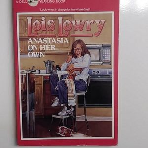 📚 4 for $20 📚 Anastasia On Her Own Boom